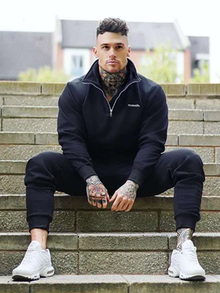Muscle Sports Suits Mens Autumn Cotton LongSleeved TwoPiece ZipUp Pocket Cargo Pants Polo Shirts Fashion Tracksuit 241025