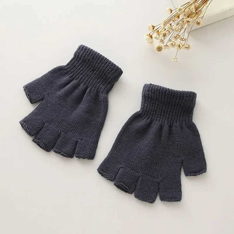1 pair of unisex black half finger Gs womens and mens wool knitted wrist cotton winter warm work gloves W241026