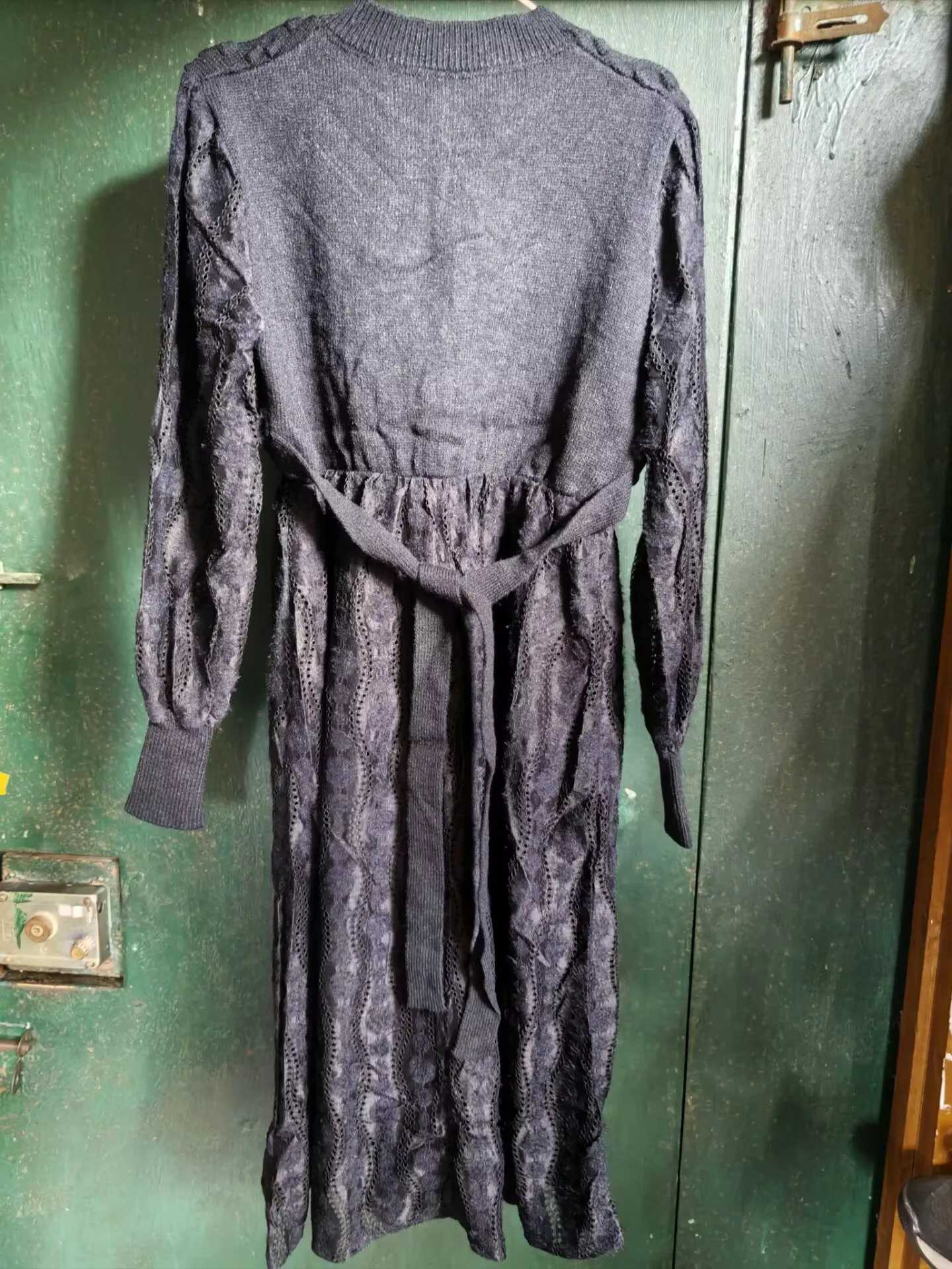 Pregnant womens winter dress knitted sweater patch hollow lace long sleeved dress sweet pregnant womens fashionable clothing party dress W241026