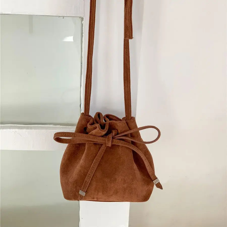 Fashionable artificial suede bucket bag high-quality shoulder bag cross body bag womens pleated drawstring bag fashionable handbag 241025