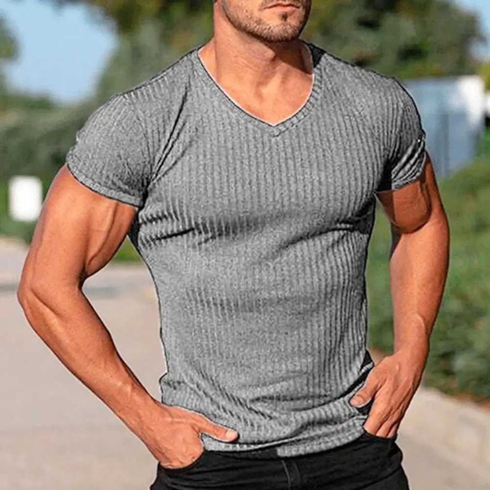 Dp V-neck mens T-shirt low cut V-neck wide V-neck mens T-shirt hidden lingerie pattern conical hem slim fit short sleeve W241026