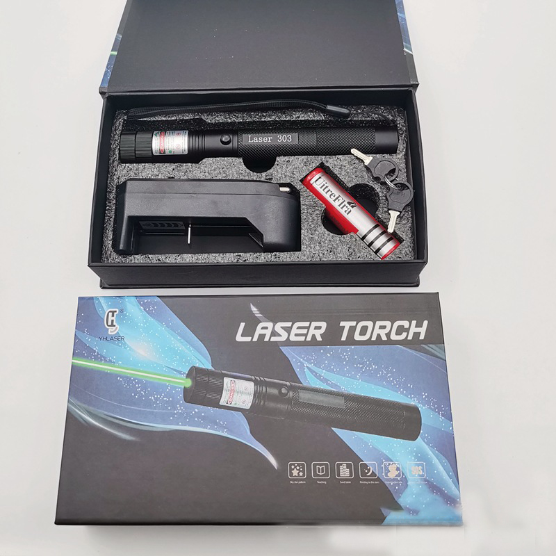 Pet Engagement Green Laser Toy for Cats and Dogs - Fully Adjustable, Long Lasting Rechargeable Battery