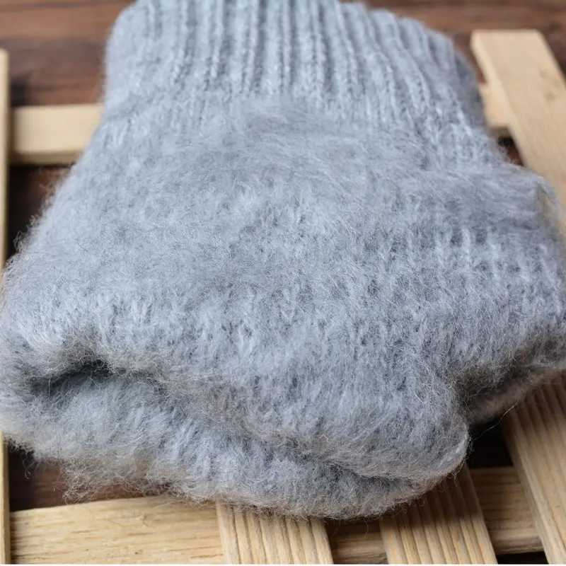 Womens cashmere wool knitted Gs autumn thick warm Gs plush solid gloves mobile phone tablet computer pad W241026