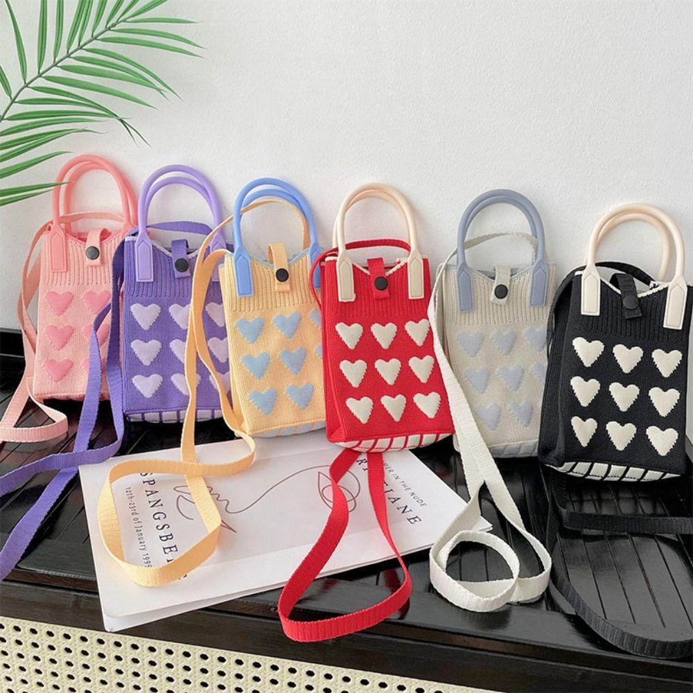 2024 Designer British Style Retro Single Shoulder Solid Color PU Leather Retro Women's Fashion Trend Handbag Fashion Women's Commuter Bag Cl