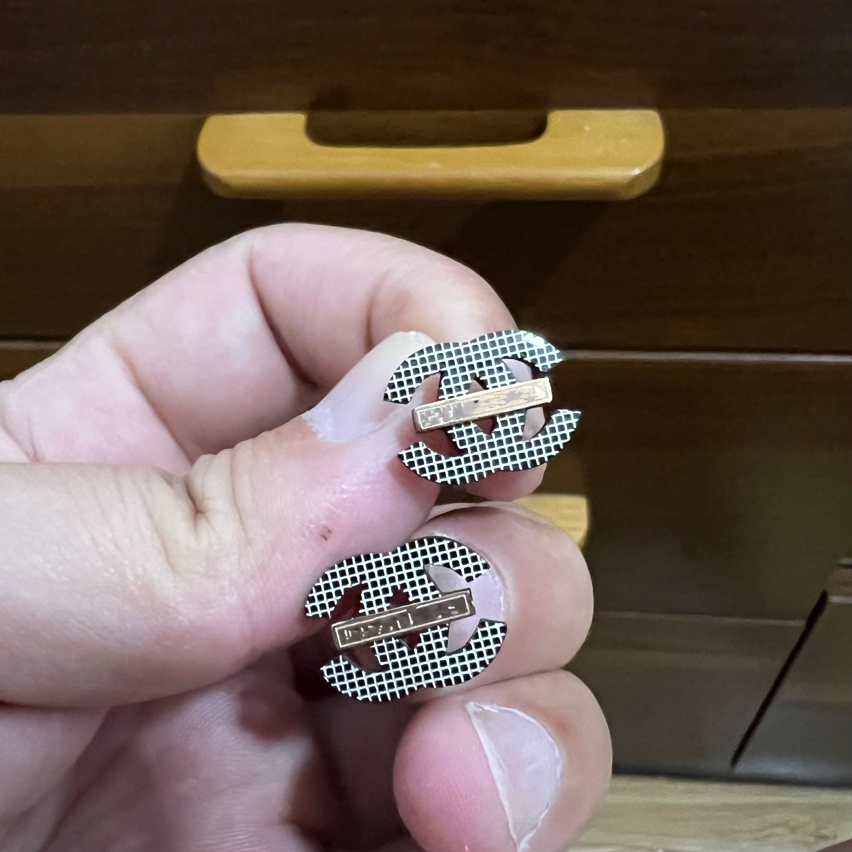 Wholesale Luxury branded designer grid stud 316L Stainless Steel 18k Gold silver rose women letter engrave earrings jewelry girl gift match clothes