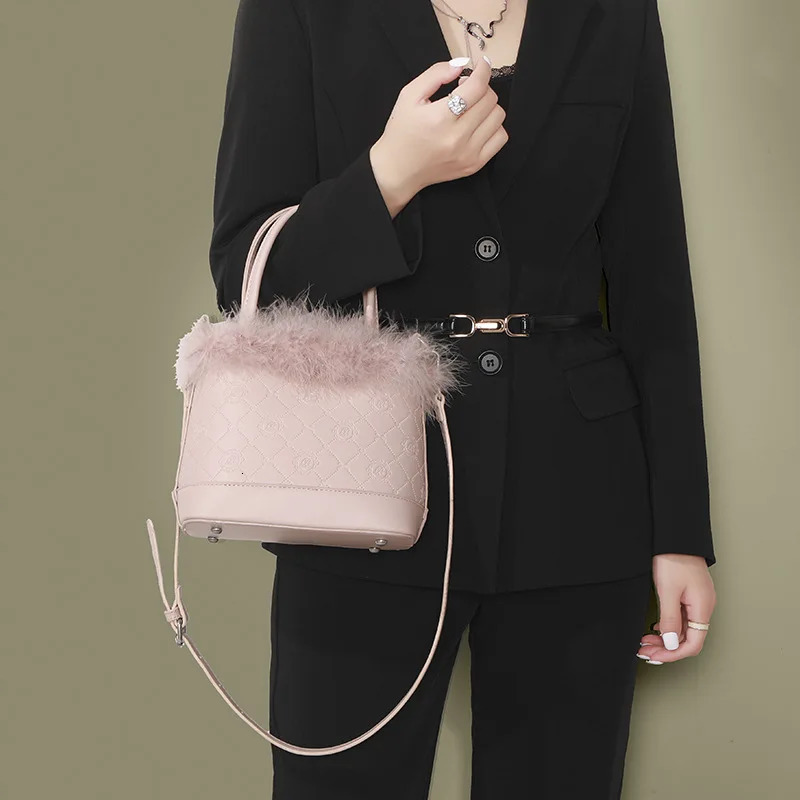 Fashionable faux fur womens plush bucket bag sweet womens portable cross shaped bag casual daily womens handbag wallet shoulder bag 241025