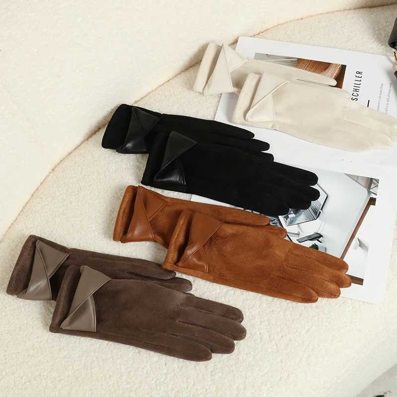 Warm Gs with velvet suitable for women to use in winter elegant and graceful touch screen bow cycling and driving Gs W241026