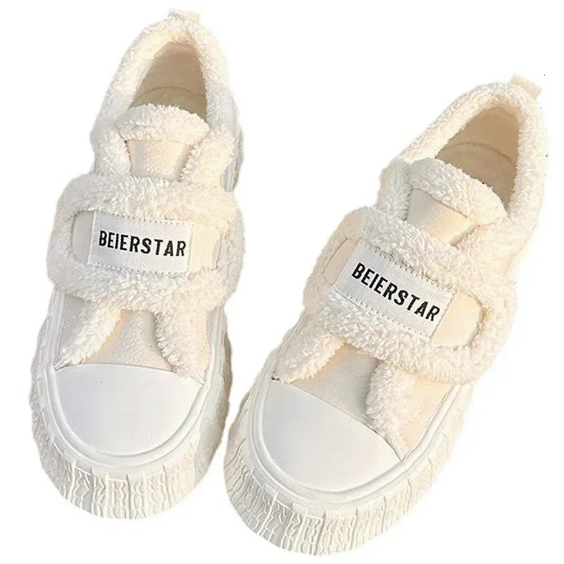 2024 Winter Womens Breathable Warm Sports Shoes White Black Wool Shoes Sports Shoes Casual Running Platform Y2K Lolita Shell Shoes 241024