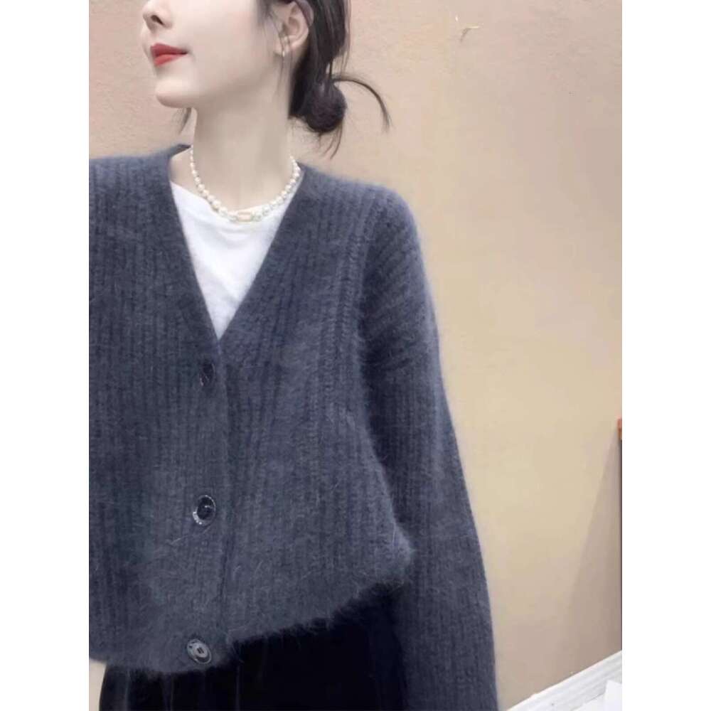 It's So Chic Temperament V-Neck 100% Pure Cashmere Knitted Cardigan Women's Spring And Autumn Korean Version Wool Base Coat