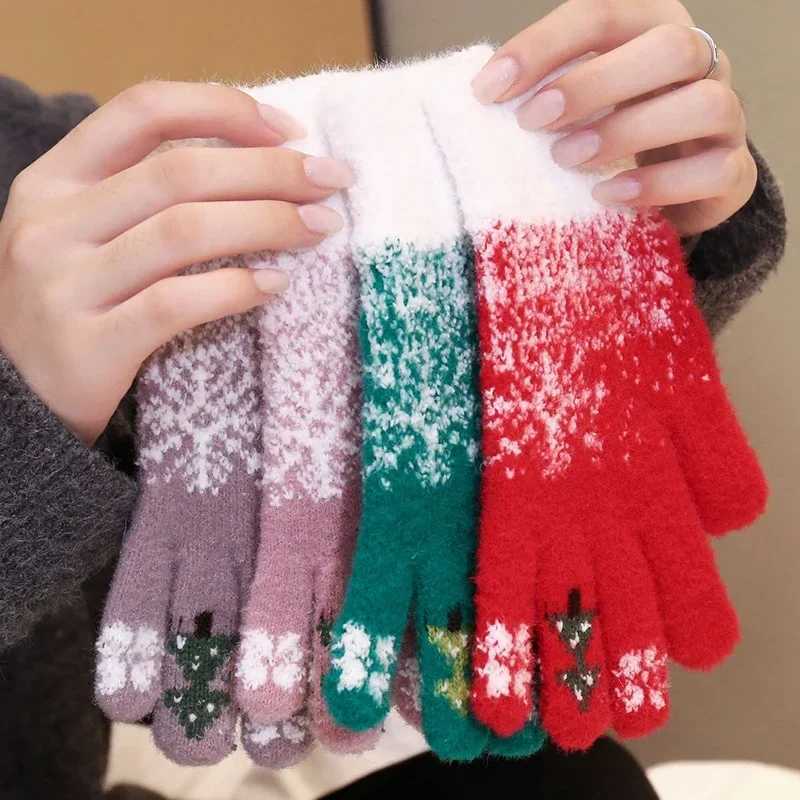 Winter Thick Cashmere Gs Christmas Tree Knitted Warm Finger Skiing Gs Touchscreen Double layer Plush Christmas Gs W241026