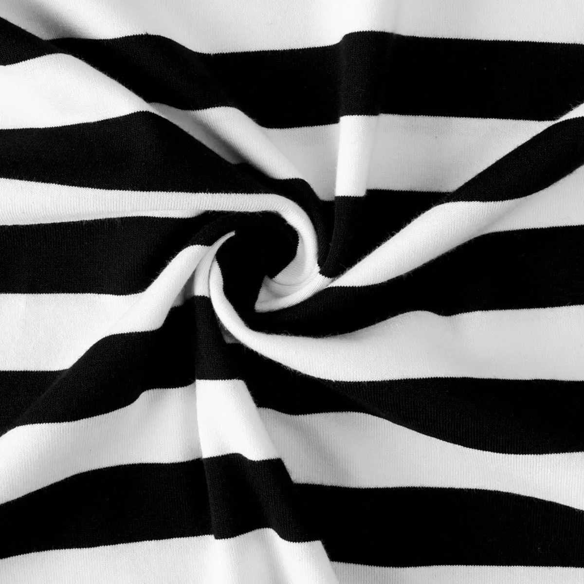 Black and white striped mens pure cotton short sleeved casual basic T-shirt summer fashion Japanese clothing W241026