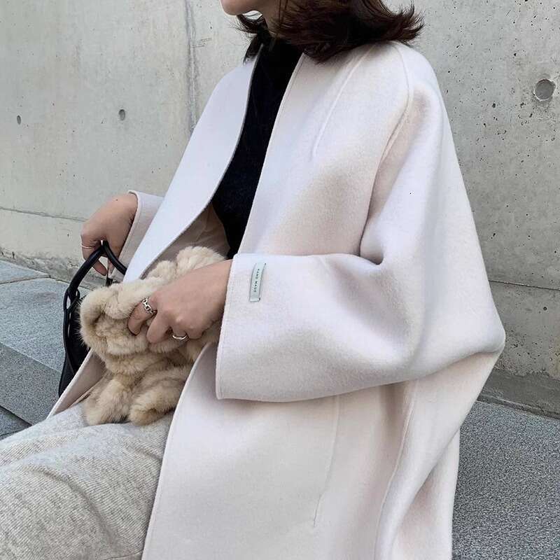 Korean Chic Minimalist Women's Autumn And Winter Temperament Double Pocket Long Sleeved Mid Length Cardigan Woolen Jacket