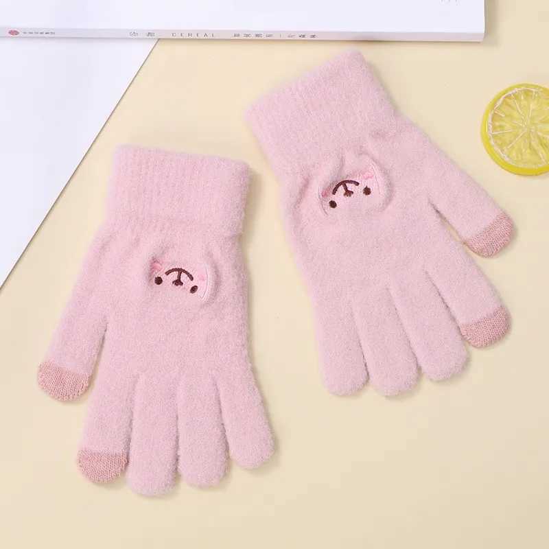 Warm and fun thick touch screen Gs in winter with embroidered cute cartoon smiling face suitable for women W241026