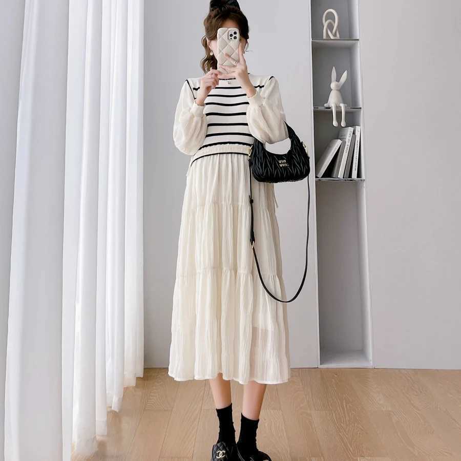 Autumn maternity dress block color striped patch work long lantern sleeve patch work womens pleated maternity dress W241026