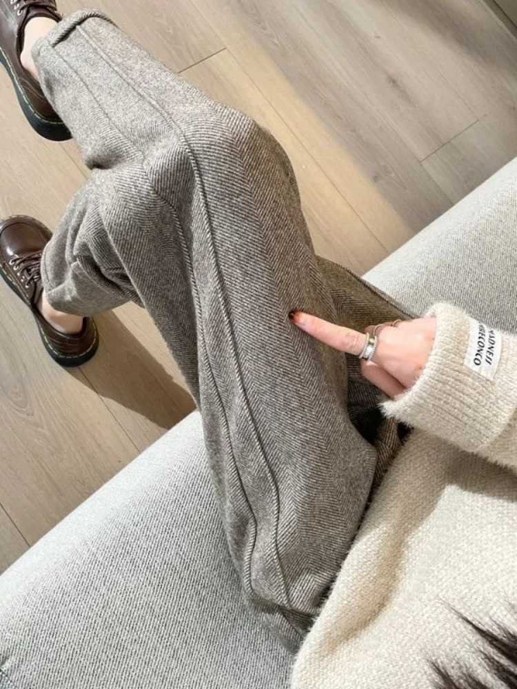 High waisted thick tweed straight pants for autumn and winter new loose casual herringbone warm thick cut pants M241111