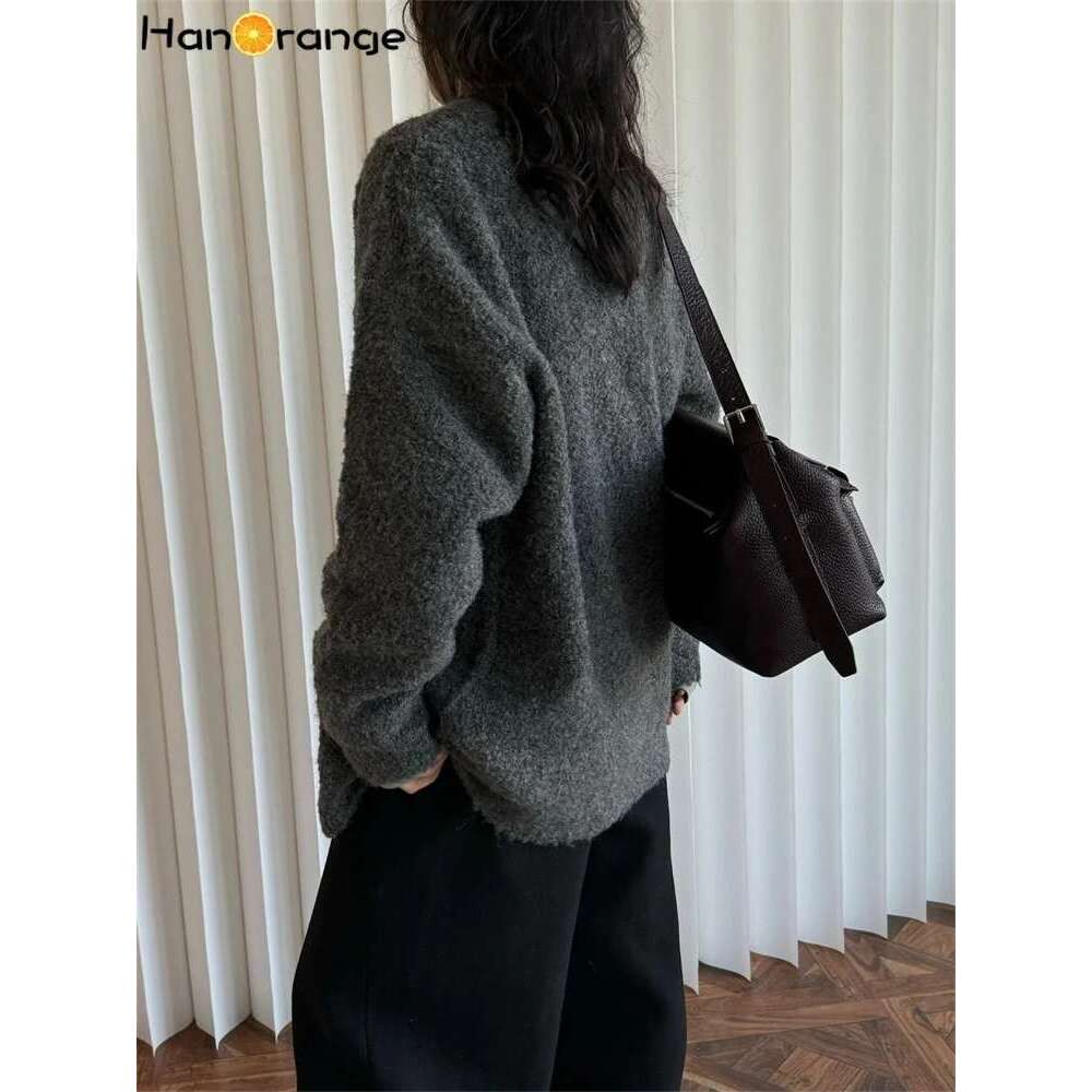 Hanorange 2024 Winter Relaxed Wool Looped Yarn Sweater Cardigan Women Thickened Warm Top Grey/Light Coffee