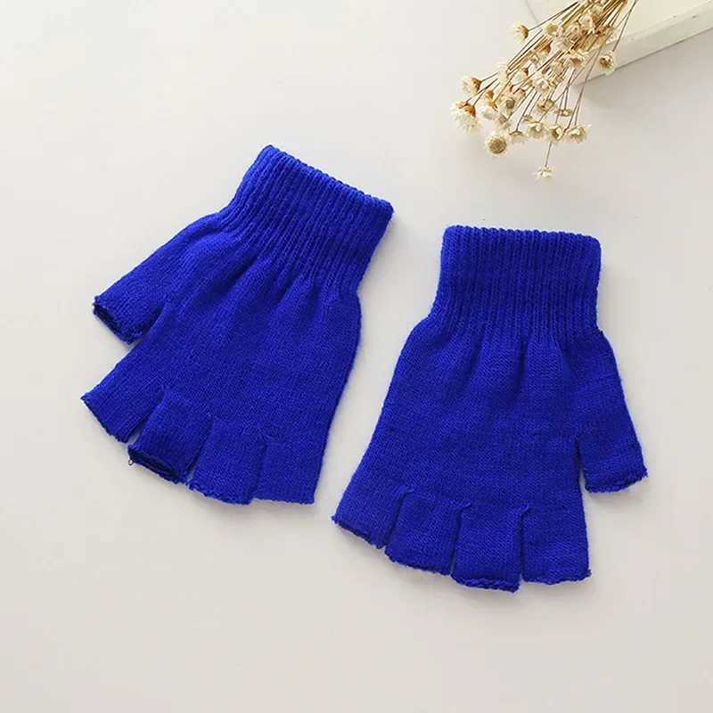 1 pair of unisex black half finger Gs womens and mens wool knitted wrist cotton winter warm work gloves W241026
