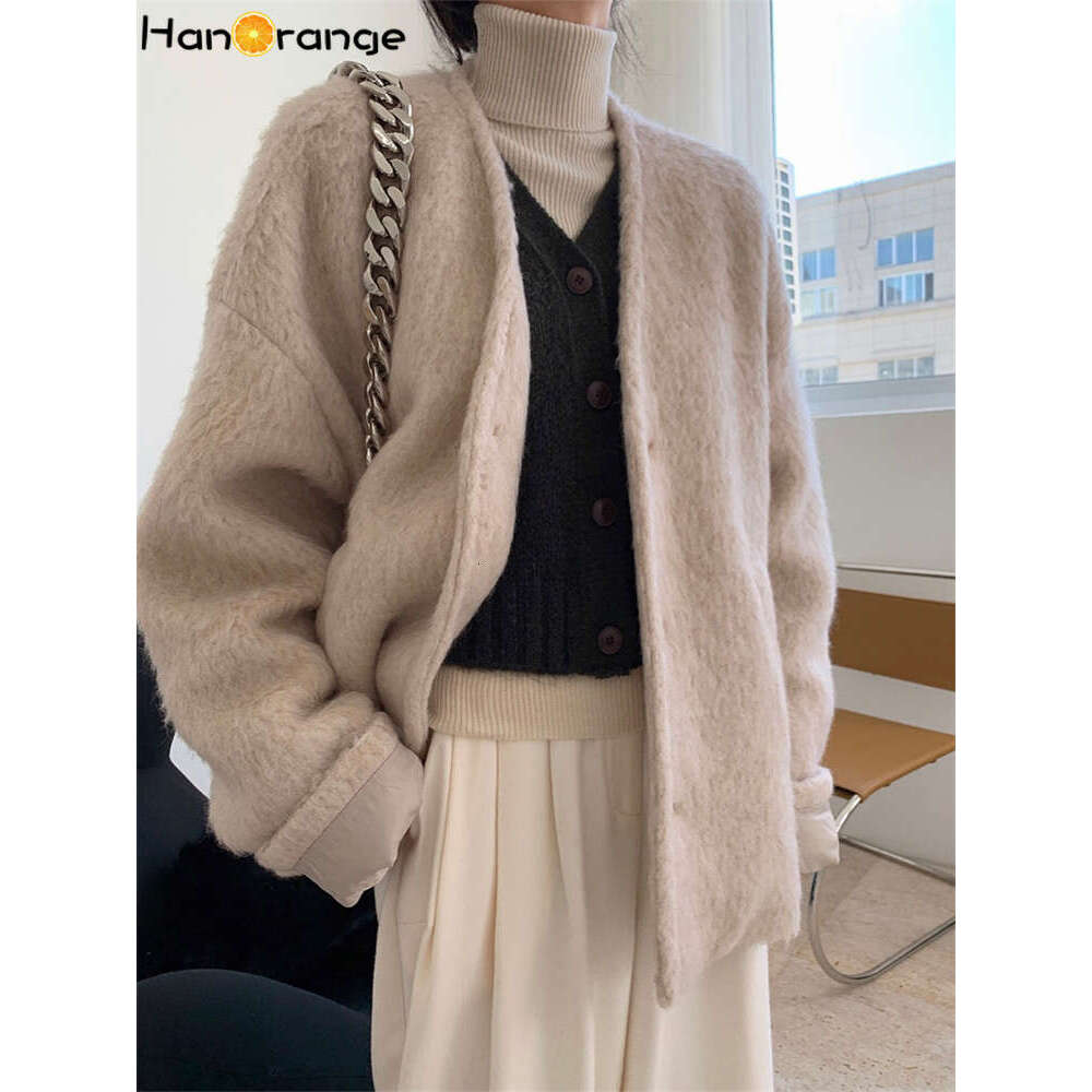 Hanorange 2024 Winter Fashion Silhouette Mohair Wool Women Warm Loose Woolen Coat Light Pink/Mixed Gray