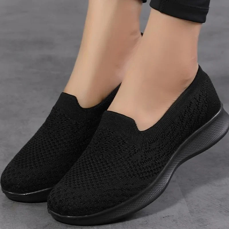 2024 womens flat shoes are lightweight smooth and soft for daily casual sports. Breathable soft and elastic sports shoes are available for free delive