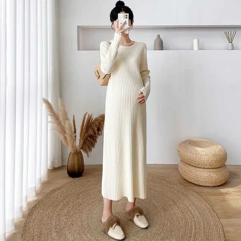 Pregnant womens clothing for spring and autumn round neck medium long hair casual style abdominal coverage knee length below W241026