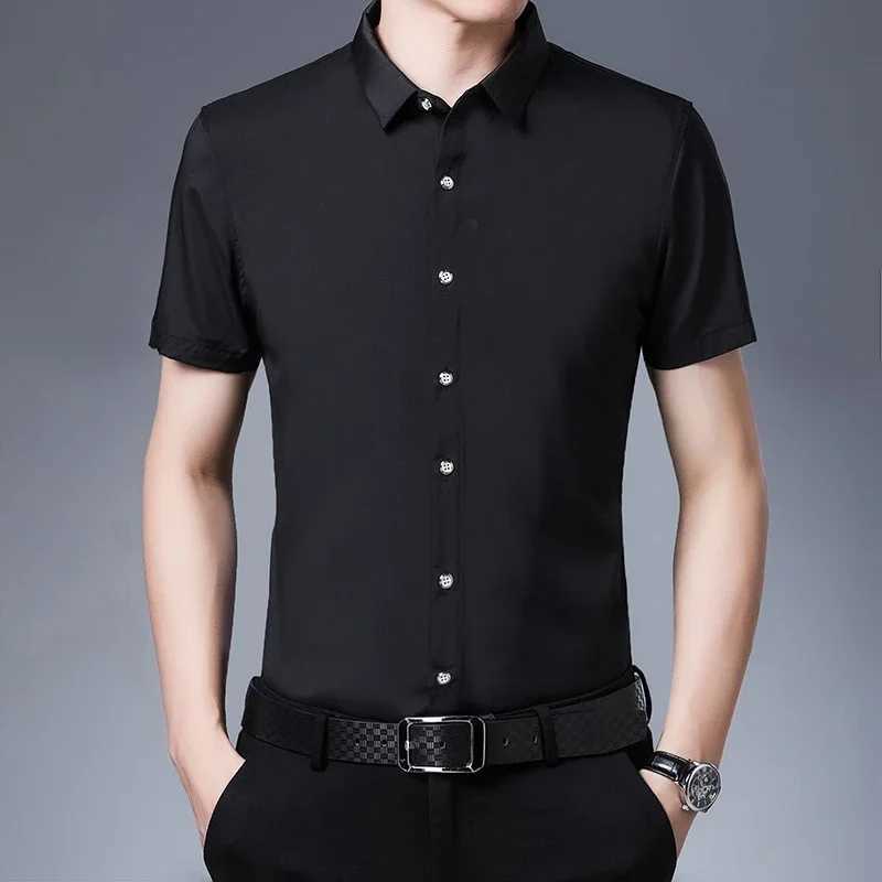 Mens business casual solid color short sleeved shirt uncomfortable top W241026