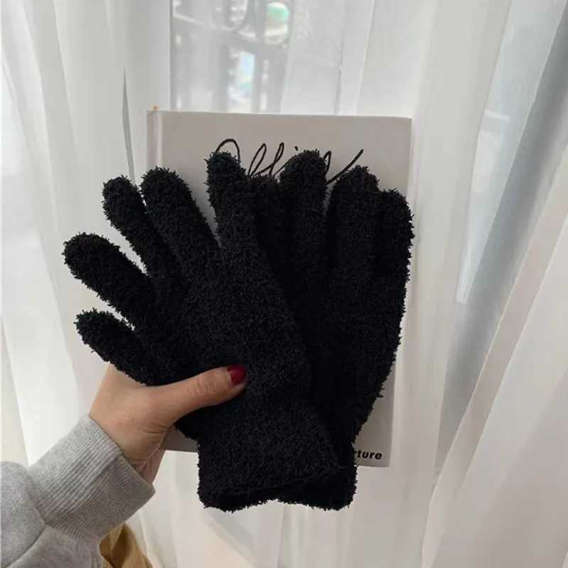2022 Wool Winter Gs Keep Women Thick Plush Fur Full Finger Gloves Soft and Elastic Casual Solid Bicycle Gs W241026
