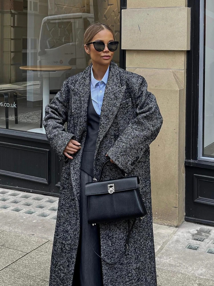 RR2786 Black White Striped Doublebreasted Trench Coat Wool Blend XLong Jackets For Women High Cut Up Back Winter Jacket 241025