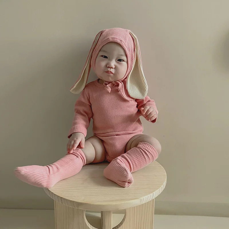 2024 Cute Baby Rabbit Romper Sets Ear Hat Bodysuit Socks Solid Cotton Infant Girls Jumpsuits Korean Toddler Boys Outfits Clothes 241025