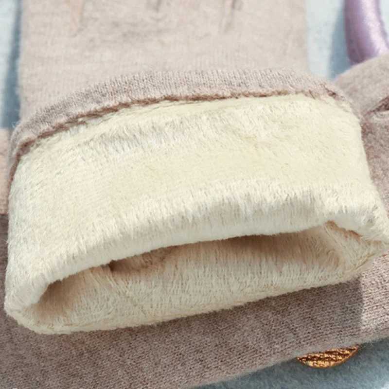 Womens Cashmere Gs Outdoor Fashion Touch Screen Gs Autumn Winter Cute Fur Warm Gloves Full Finger Gloves W241026