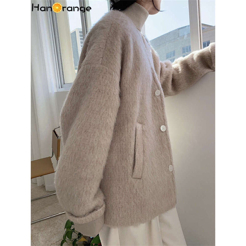 Hanorange 2024 Winter Fashion Silhouette Mohair Wool Women Warm Loose Woolen Coat Light Pink/Mixed Gray