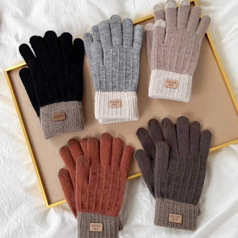 Advanced Womens Warm Thick Plush Knitted Gs Touch Screen Mens Fashion Autumn Winter Warm Cycling Outdoor Skiing Gs W241026