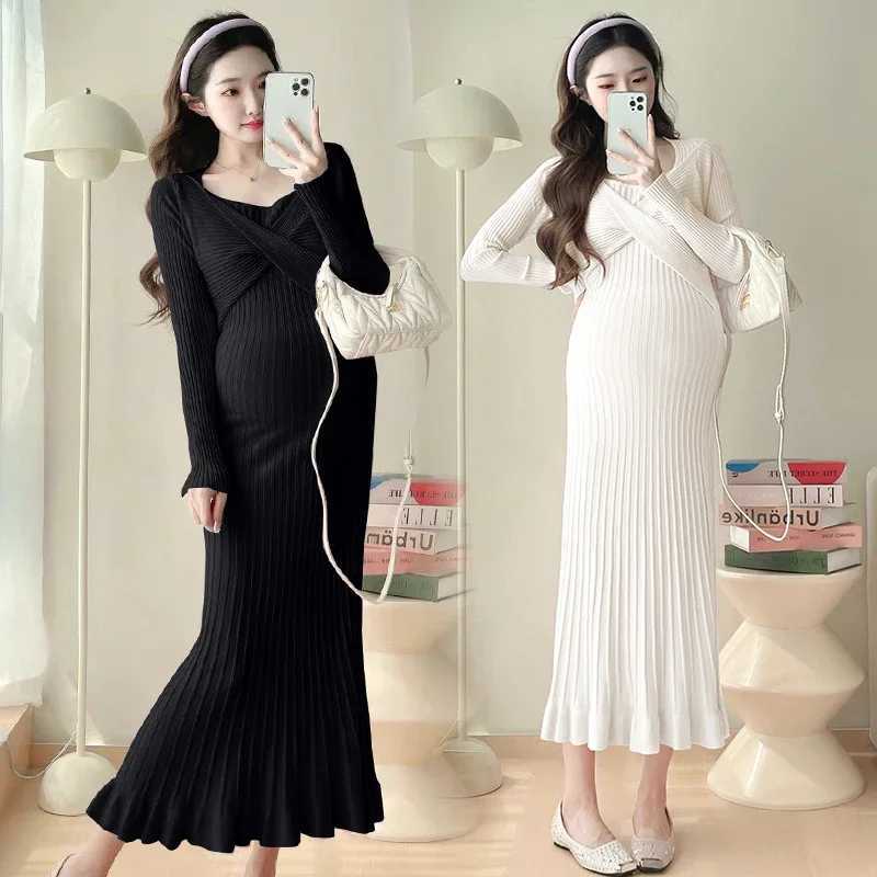 Winter pregnant womens slim fit dress elegant solid color long sleeved O-neck soft and comfortable pregnant womens sweater knitted dress W241026