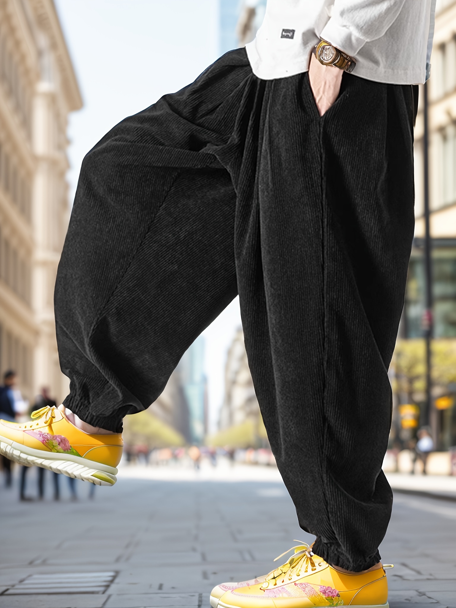 Men's casual loose velvet pants, fashionable and comfortable waist cinching sports harem pants, suitable for yoga