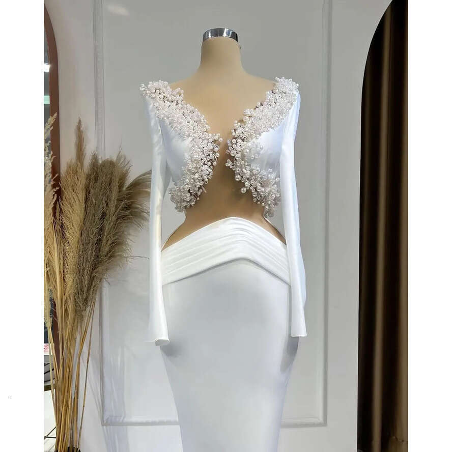 Mermaid Prom Dresses Long Sleeves V Neck Satin Pearls Appliques Sequins Or Length Celebrity Waistless Evening Dress Bridal Gowns Plus Size Custom Made