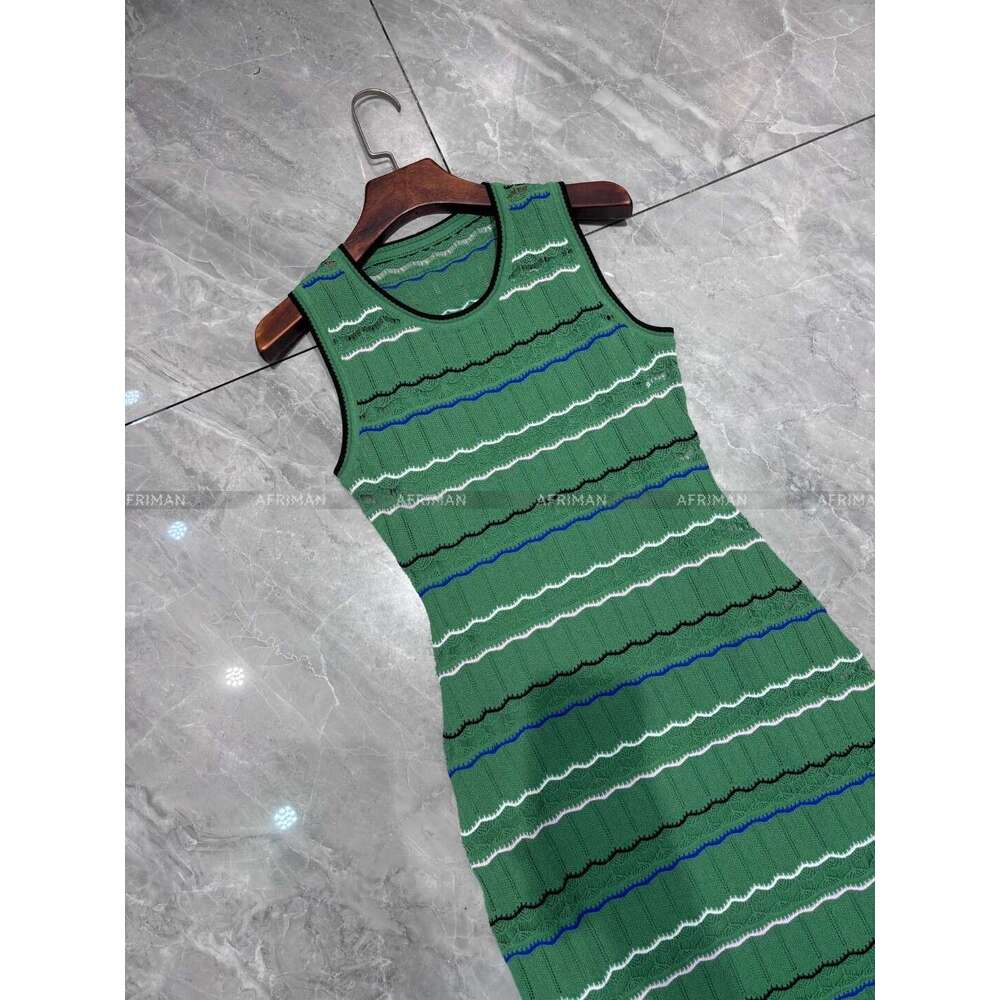Women Round Neck Sleeveless Wave Striped Green Knitted Midi Bodycon Dress