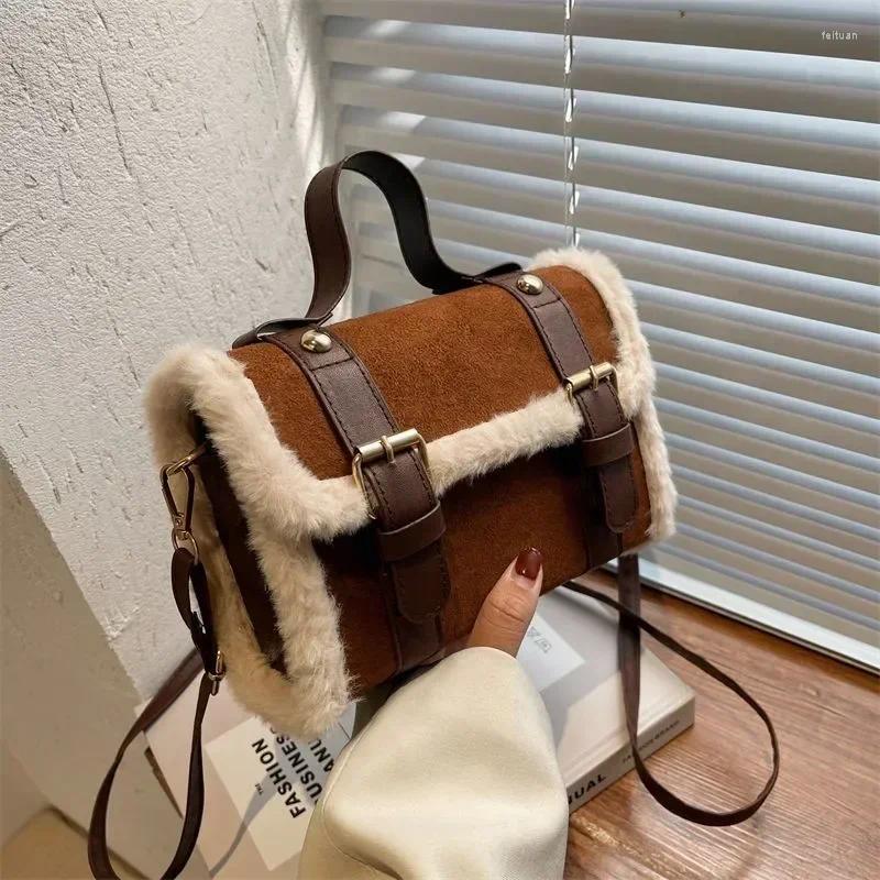 2025 NEW School Bags Lamb Wool Splicing Crossbody For Women Winter Fashion Shoulder Bag Lady Small Square Handbag Trend Korea Style Satchel zhanyishen