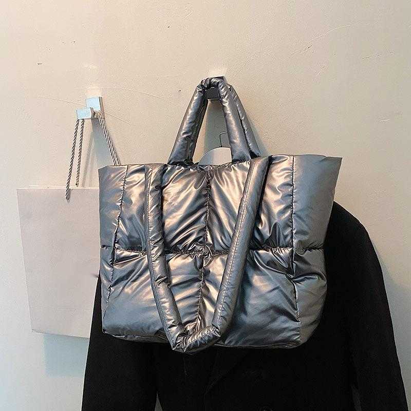 CMM Large Capacity Womens Crossbody Bag New Fashion Autumn Cotton Jacket Shoulder Bag Down Commuting Tote Bag