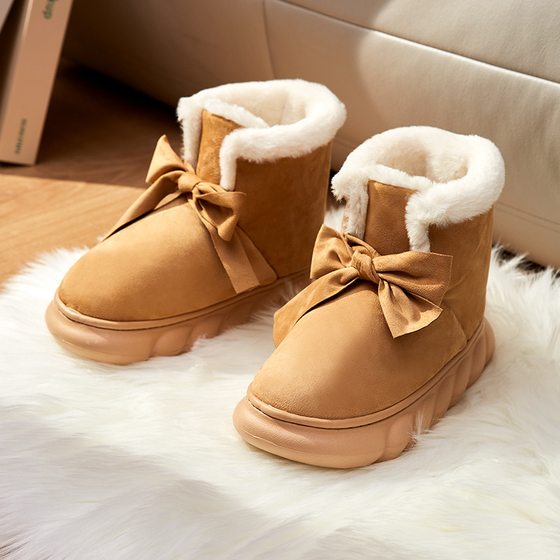 2024 new Boots autumn and winter high top NEW hot with plush insulation snow boots cotton shoes thick sole anti slip