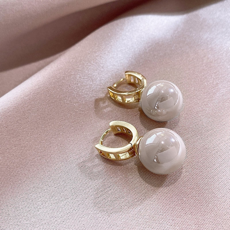 Stud Earrings Classic Pink Pearl Earrings Women Fashion Crystal Round Earrings Designer White Pearl Earrings Wedding Jewelry