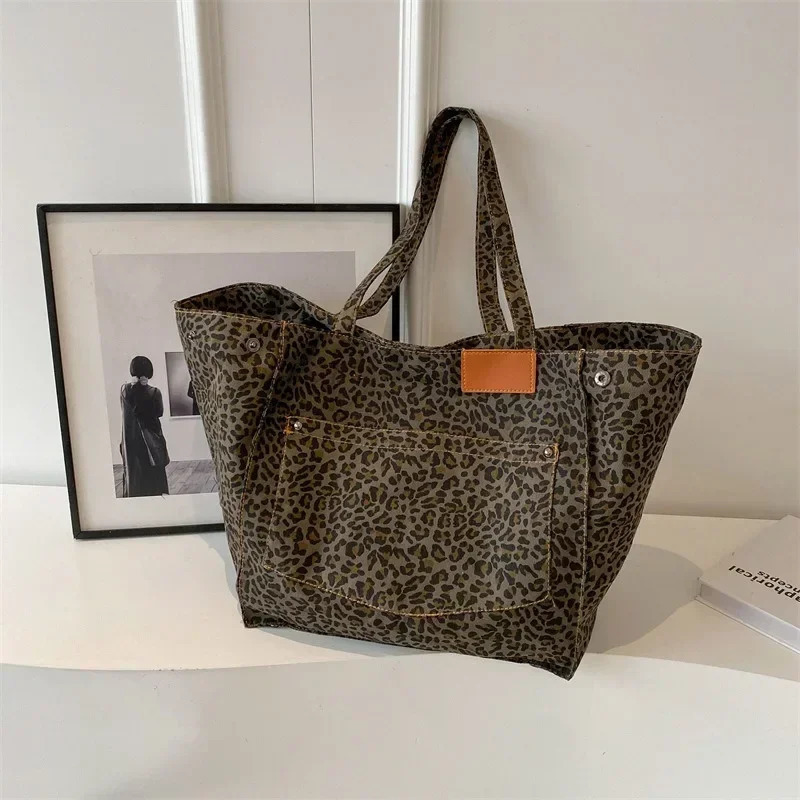 3 Oversized Leopard Prints Shoulder Bags for Women Deformable Canvas Large Capacity Shopping Tote 2024 Winter Handbags 241025 4
