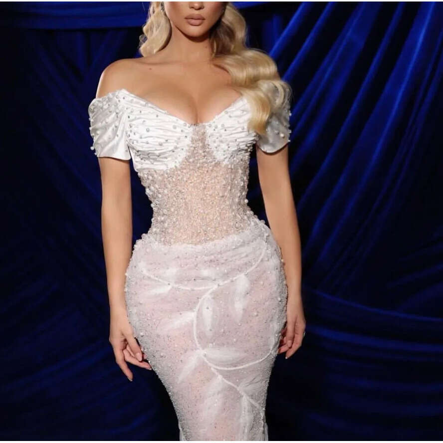 Elegant Mermaid Prom Cape Sleeves V Neck Appliques Sequins Beaded Evening Lace Or Length Hollow Pearls Formal Dresses Plus Size Custom Made 0431