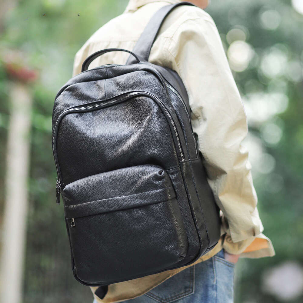 Men Genuine Backpack Classic Big Capacity Women Cow Leather Rucack 15.6 Inch Natural School Bag Office Daypack