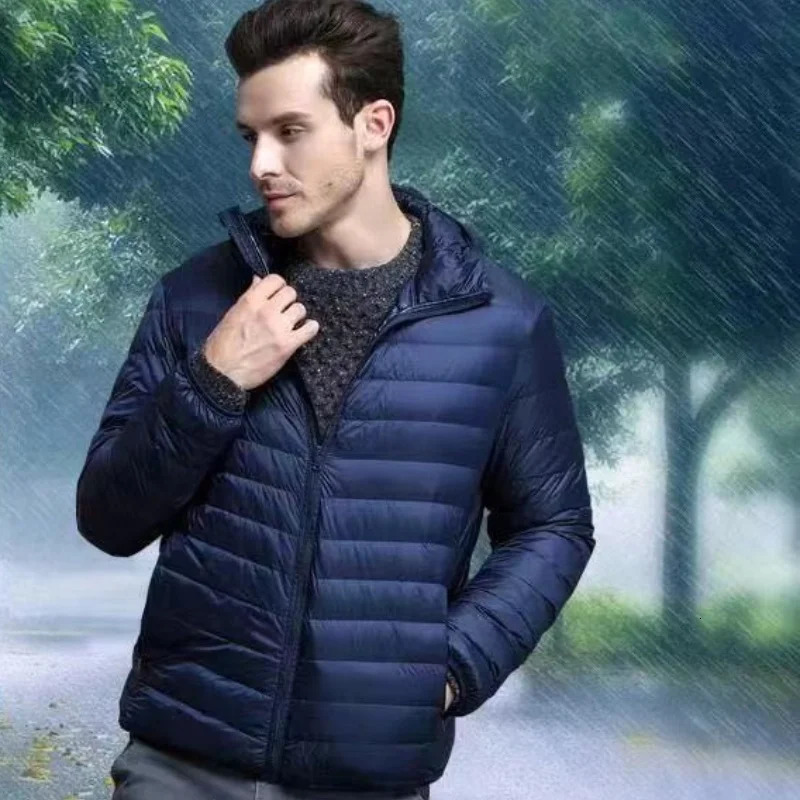Autumn Winter Light Down Jacket Mens Fashion Hooded Short Ultrathin Lightweight Youth Slim Coat Jackets 2024 241024