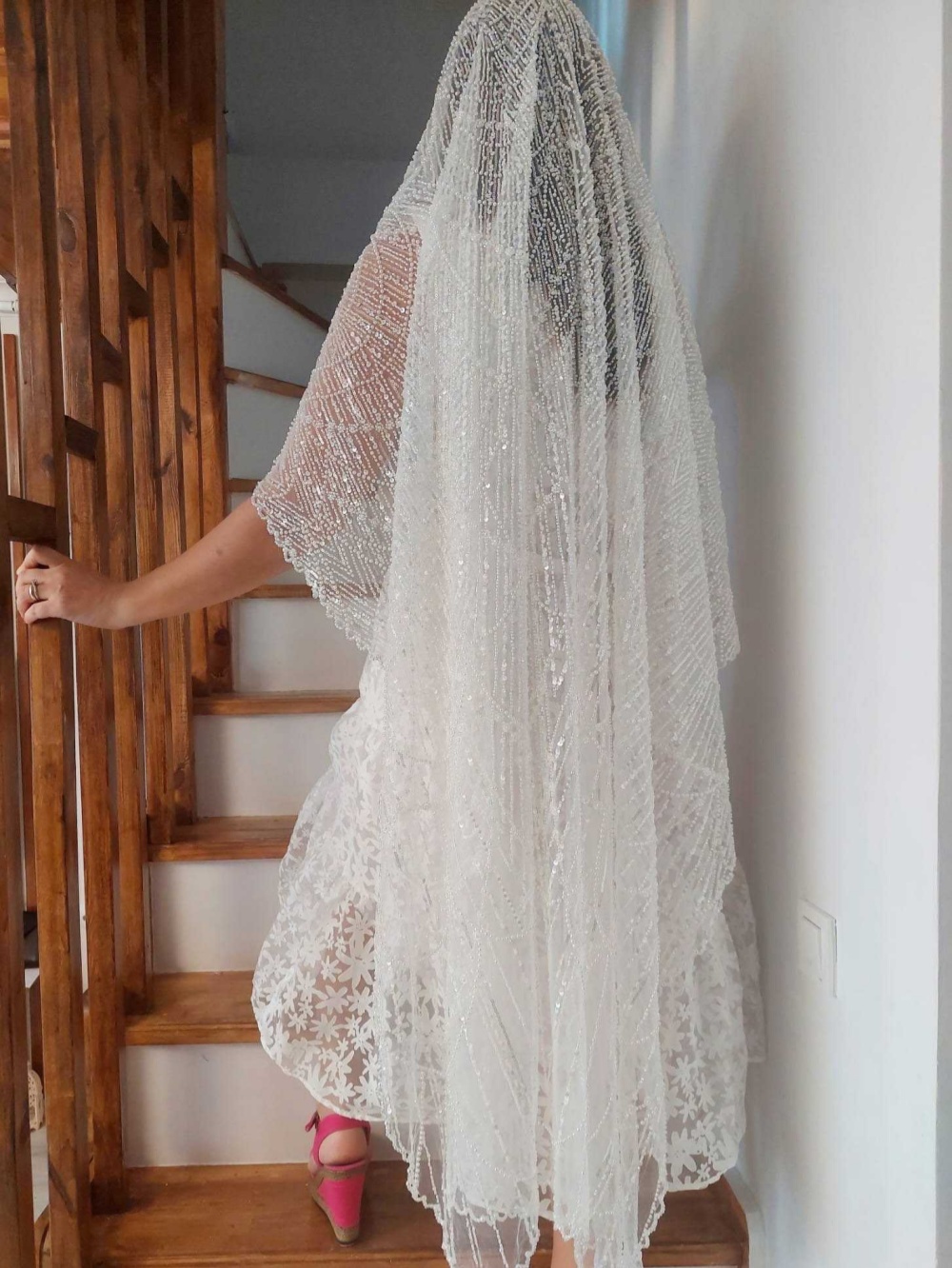 Modern Wedding Veils Sequins Beaded One Layer Chapel Length Bride Veil Beaded Edge Custom Made Bridal Accessories High Quality