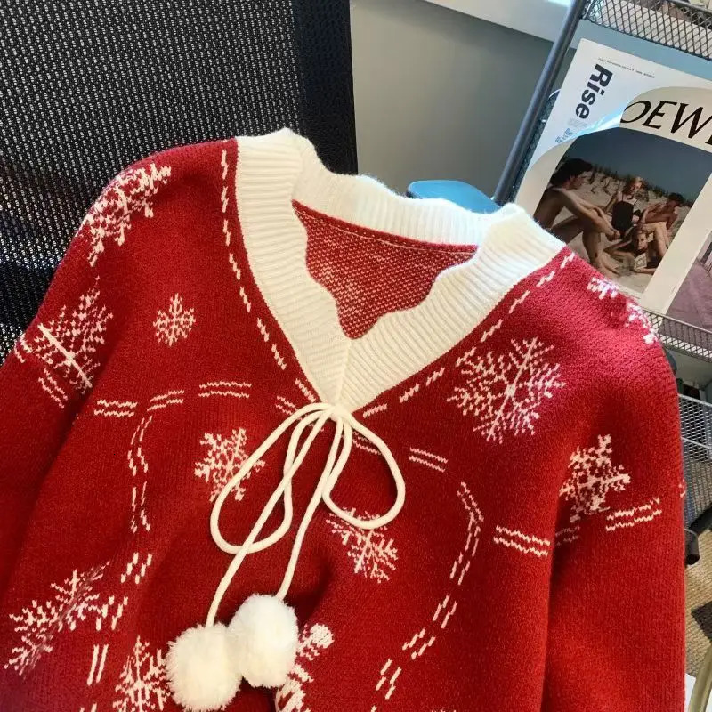 Christmas snowflake sweater womens skydiving bow V-neck long sleeved knitted sweater winter latte top Korean fashion sweater 241025