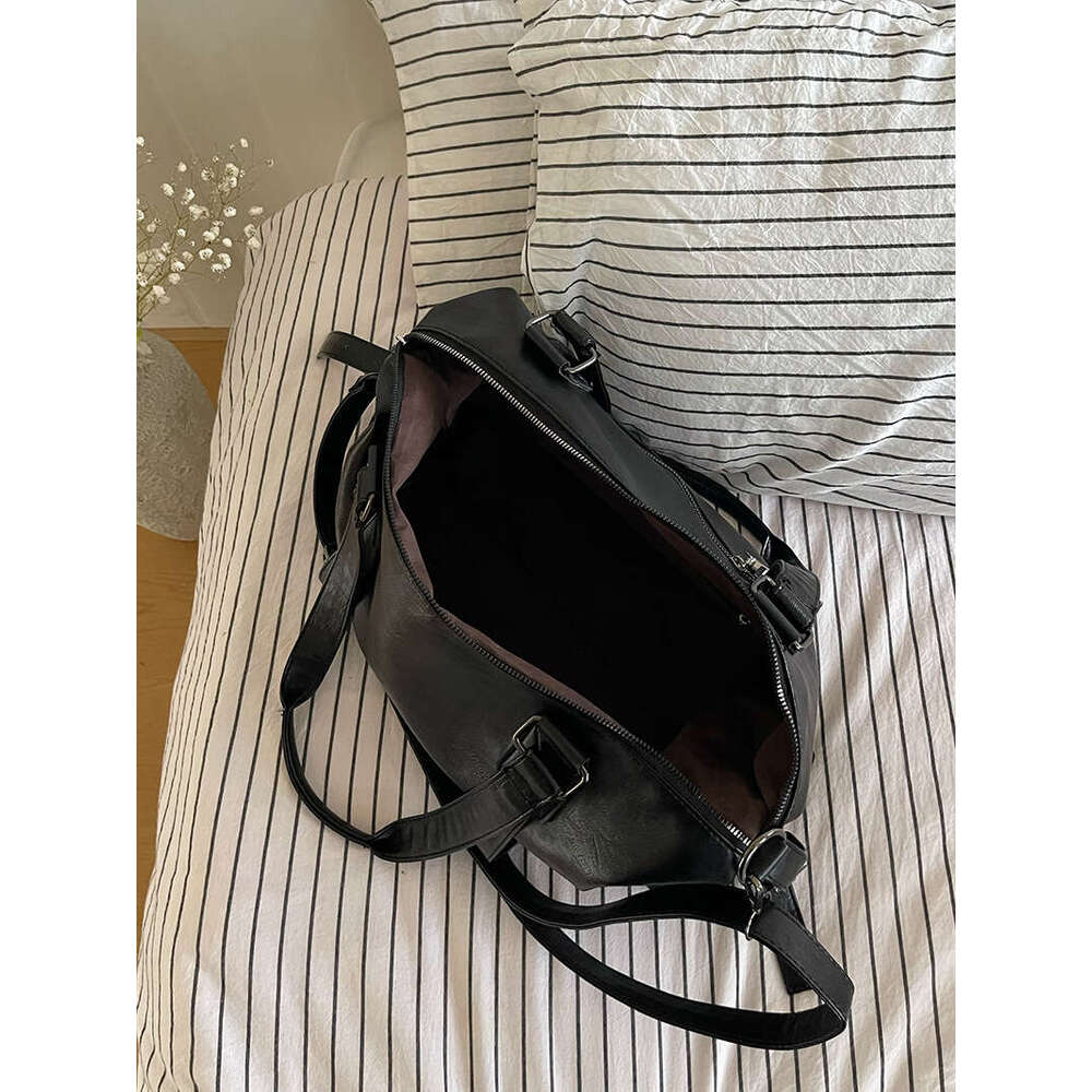 Black Capacity Shoulder Bags For Women Large Shopper Solid Color Soft Leather Crossbody Handbag Lady Travel Tote Bag