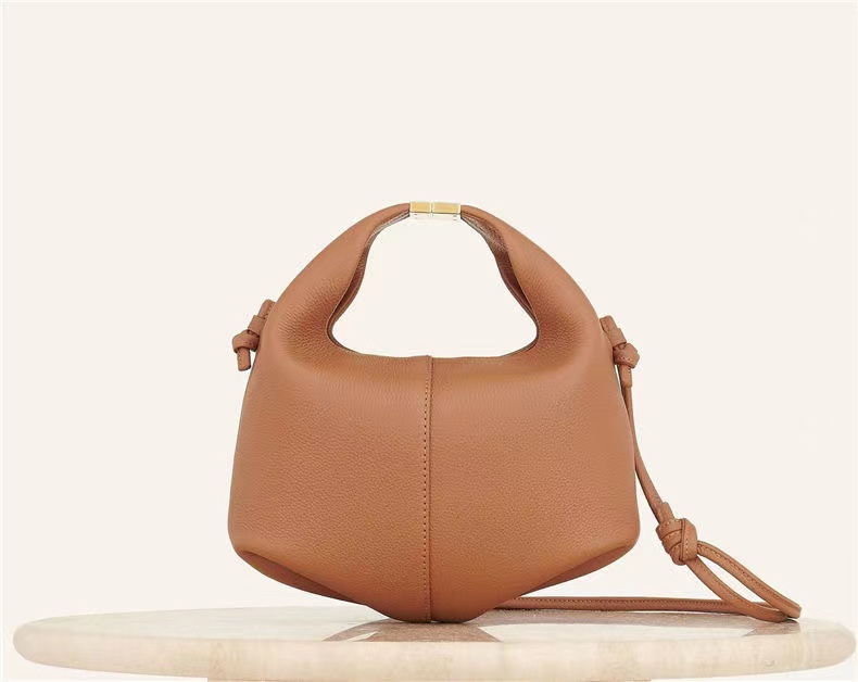 DH bowling city Shoulder bag Lady 10a Designer Crossbody bag Luxury tote handbag Womens mens Buckle messenger bag Fashion leather chain Purse wallet Clutch