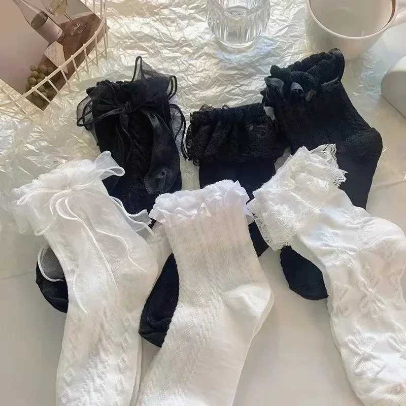 Medium tube solid lace bow ruffle Kaii Lolita short cotton JK Japanese lace work socks womens long socks W241028