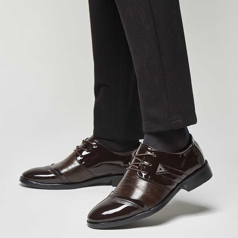 Men Dress Shoes Spring New Leather Shoes Mens Business Dress Wedding Shoes Lace Up Pointed Single Dressing Shoes 241009