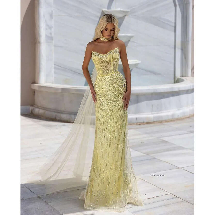 Sparkly A-E Prom Dresses Sleeveless Bateau Halter Appliques Sequins Bead Or Length Dias 3D Lace Capes Evening Dress Bridal Gowns Plus Size Custom 0431